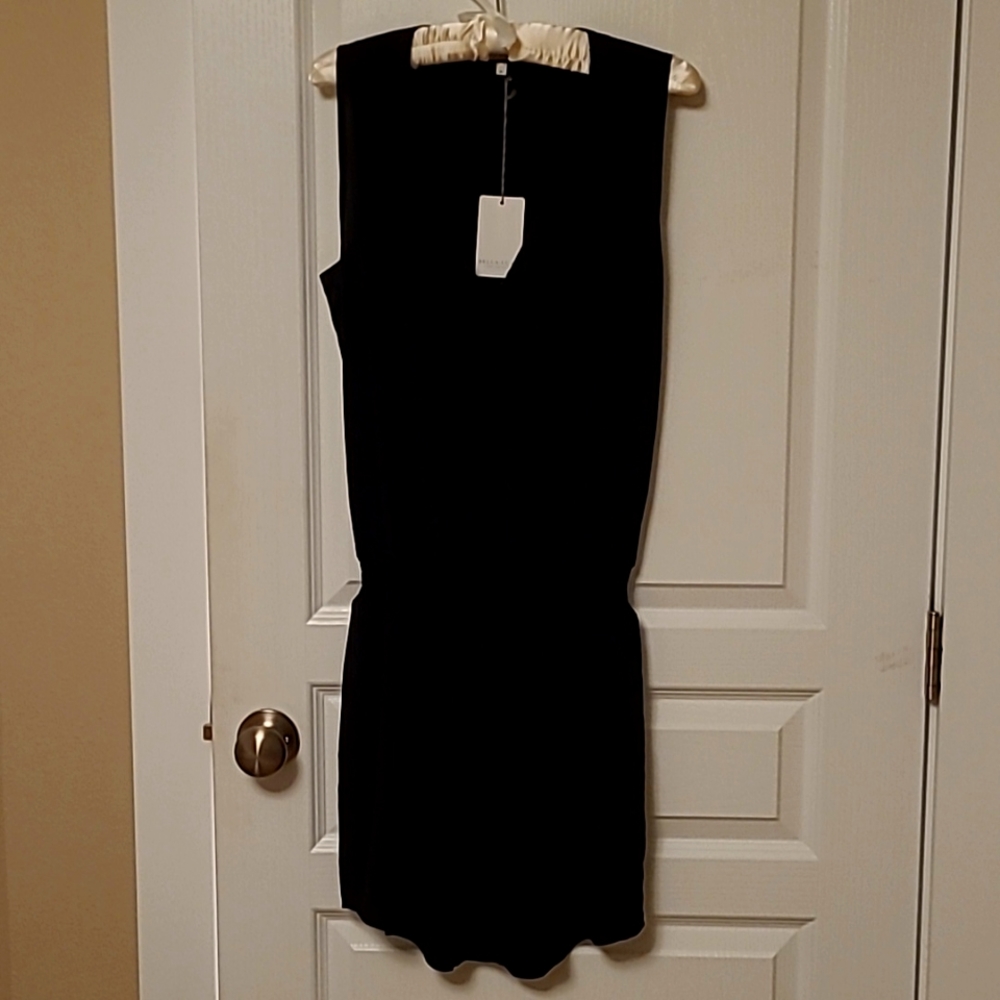 NWT *darling* Bella Luxx black mid-thigh dress - great for travel.